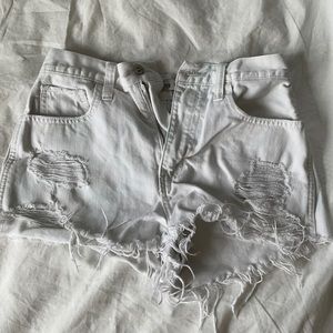 white Hollister shorts